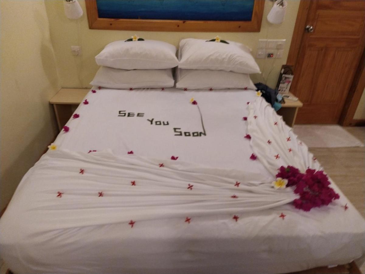 Royal Reef Stay Mathiveri Ngoại thất bức ảnh